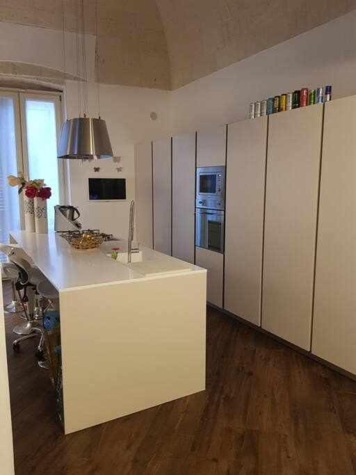 Al Centro Exclusive Apartment Μπρίντιζι Δωμάτιο φωτογραφία