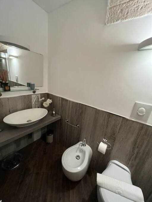 Al Centro Exclusive Apartment Μπρίντιζι Δωμάτιο φωτογραφία